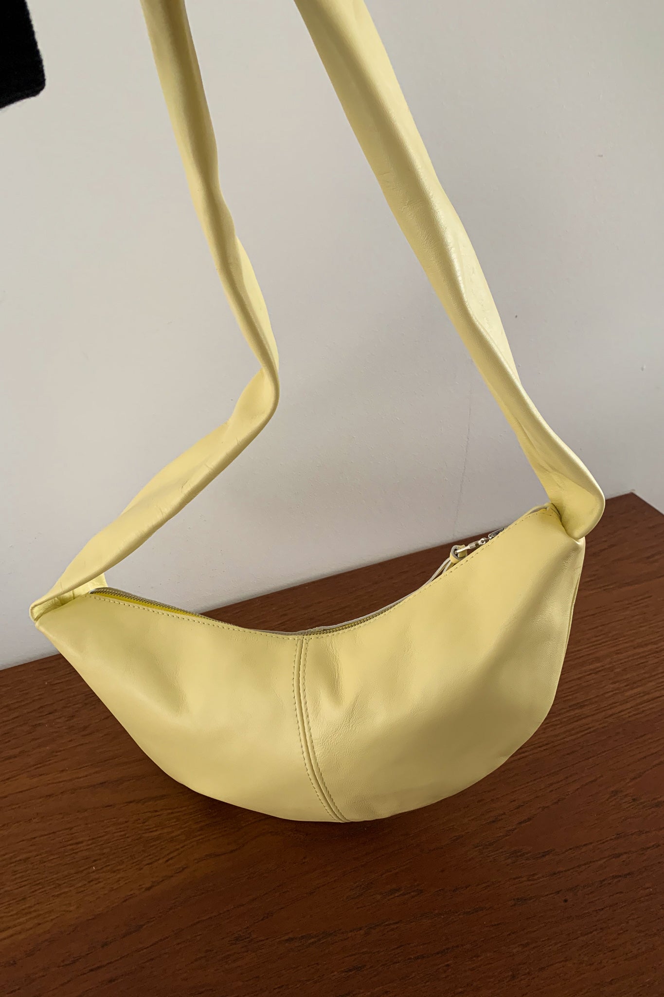 Banana Republic Gray Leather Magnetic Flap Large Satchel Shoulder Bag Purse  | eBay